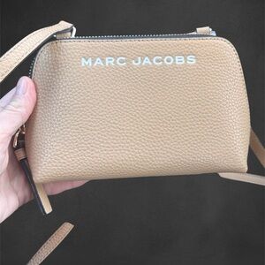 Marc Jacobs Beige Leather Shoulder mini Bag, brand new